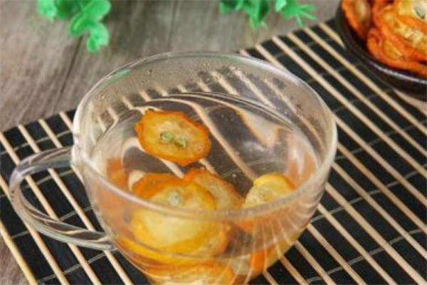 金桔怎么泡水喝(金桔怎么泡水喝止咳)