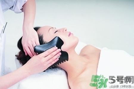 适合黄皮的口红色号及试色(黄皮口红色号推荐)