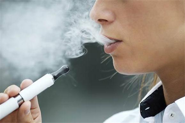 电子烟会爆炸吗?,电子烟有危险吗会爆炸吗