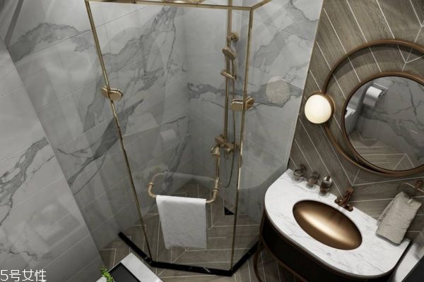 卫生间镜子风水的讲究和宜忌,卫生间镜子风水禁忌