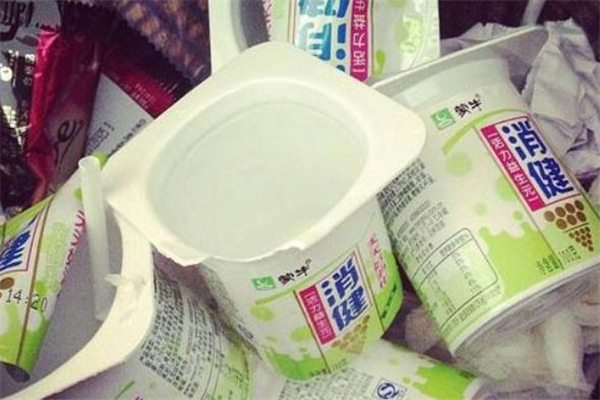 酸奶盒属于什么垃圾分类,塑料酸奶盒属于什么垃圾