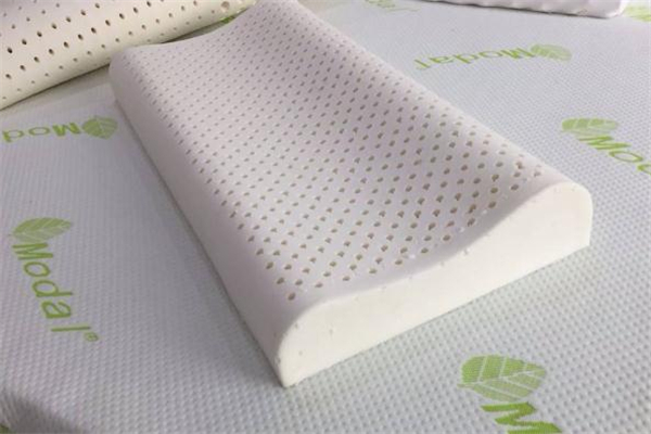 乳胶枕用什么洗涤剂洗好,乳胶枕头用什么洗 乳胶枕用什么洗涤剂洗好,乳胶枕头用什么洗