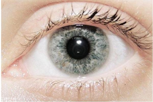 麦粒肿的早期症状,麦粒肿的早期症状图片