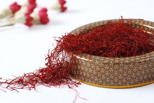 藏红花泡脚的禁忌副作用,藏红花泡脚的禁忌