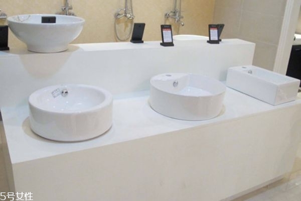卫生间洗脸盆如何选择,洗脸盆选择