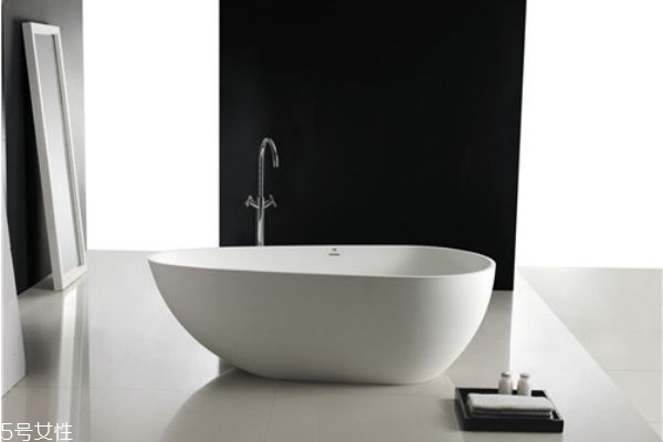 浴缸的优缺点,浴缸的缺点