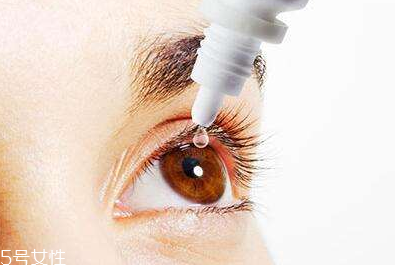可以共用眼药水吗,用眼药水会不会对眼睛有害? 可以共用眼药水吗,用眼药水会不会对眼睛有害?
