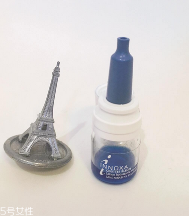 眼药水一次滴几滴最好,眼药水一般滴几滴