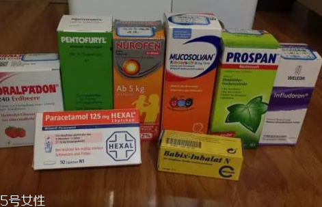 退烧药是否可以和退热贴同时使用,退热贴可以连续使用吗