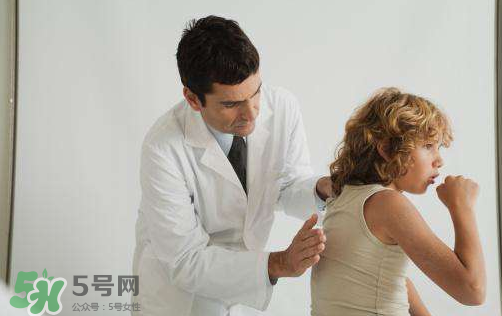 核桃治咳嗽方法一(咳嗽吃核桃) 核桃治咳嗽方法一(咳嗽吃核桃)