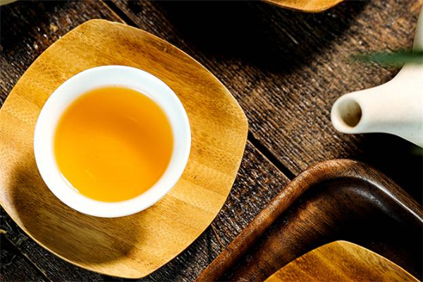 老鹰茶是什么样的(老鹰茶是什么样的)