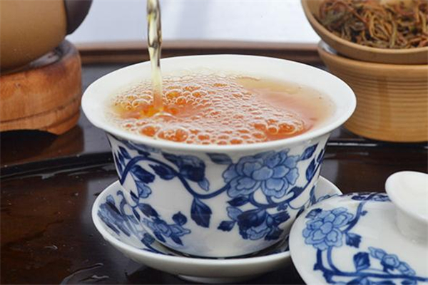 老鹰茶的营养价值(老鹰茶的营养价值)