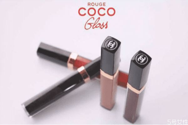 香奈儿口红真假辨别(如何辨别香奈儿口红是不是正品)