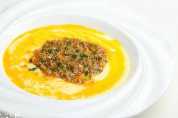 白糖蒸鸡蛋能治咳嗽吗(白糖蒸鸡蛋能治咳嗽吗)