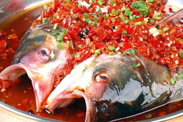 鱼头的做法(鱼头的做法大全家常菜) 鱼头的做法(鱼头的做法大全家常菜)