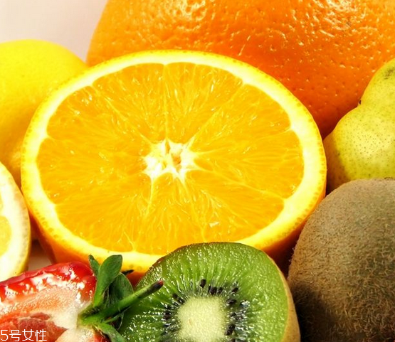 维生素c和e可以一起吃吗,维生素C和维生素E可以一起吃吗?