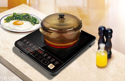 飞机携带物品重量是多少,乘坐飞机携带物品重量