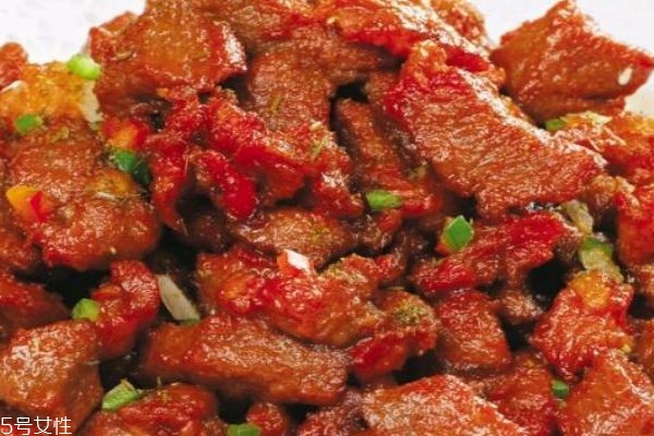 孜然羊肉的制作方法(孜然羊肉的制作方法)