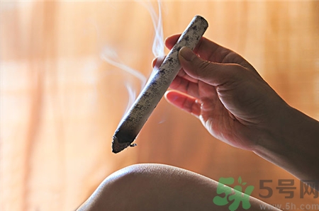 艾灸适宜人群(艾灸适宜人群及艾灸不适宜人群)