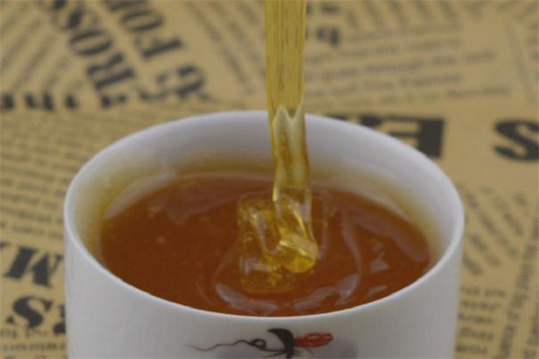 枣花蜜什么时候喝最好(枣花蜜一天喝多少比较好) 枣花蜜什么时候喝最好(枣花蜜一天喝多少比较好)