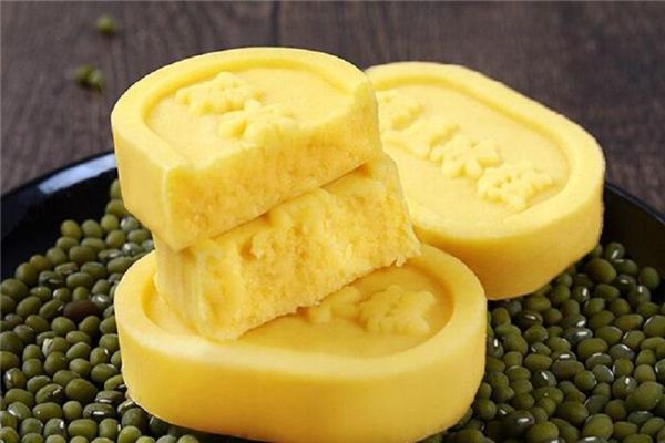 吃绿豆糕有什么好处(吃绿豆糕有什么好处和坏处)