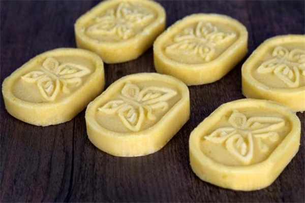 绿豆糕制作方法(绿豆糕怎么制作)