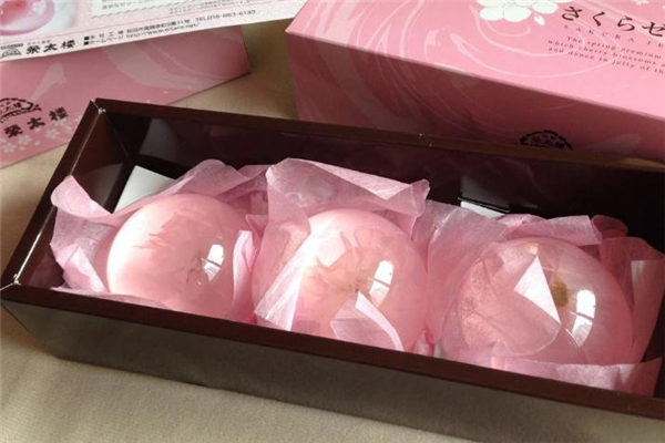 樱花果冻好吃吗(樱花果冻好吃吗)