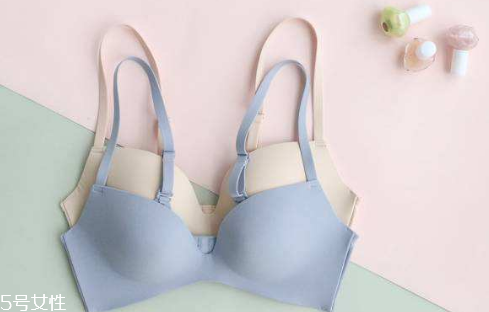 胸罩不经常换有什么后果,胸罩每天都要换吗