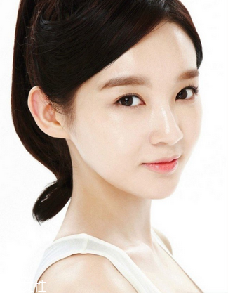 息斯敏和氯雷他定的区别,息斯敏氯雷他定片和氯雷他定片有什么区别