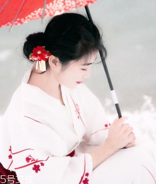 鹿胎膏治痛经吗,鹿胎膏对痛经有效吗