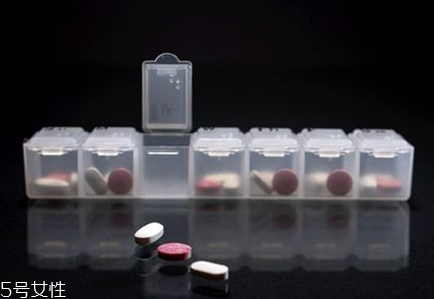 叶酸的不良副作用,吃叶酸的副作用及危害