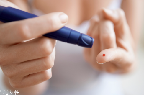 糖尿病能洗牙吗,糖尿病患者可以洗牙吗