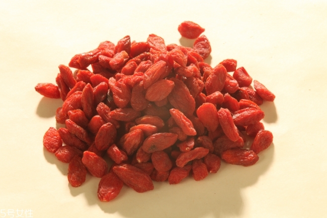 养血滋阴的中药有哪些,滋阴养血的中草药有哪些 养血滋阴的中药有哪些,滋阴养血的中草药有哪些