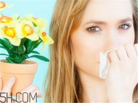 鼻出血急救护理试题,下列处理鼻出血的方法中哪些是正确的