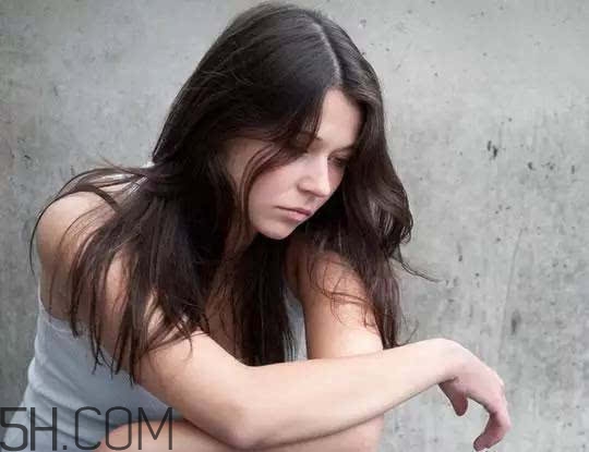 人流后小肚子胀气怎么回事,人流后小肚子胀正常吗