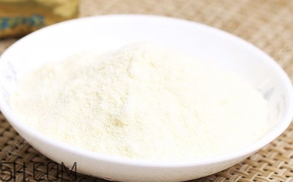 成年奶粉怎么选,成人奶粉的选择需要注意什么成 成年奶粉怎么选,成人奶粉的选择需要注意什么成