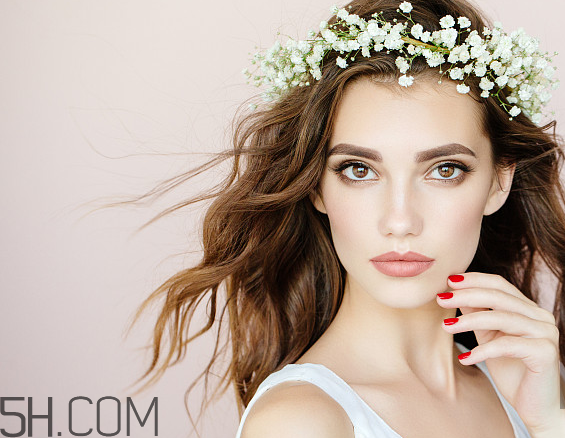 洁尔阴是纯中药吗,洁尔阴是中药还是西药