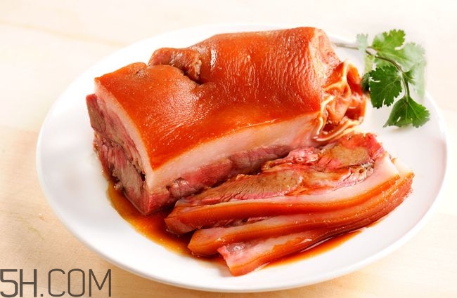 猪头肉的做法及配料,猪头肉的做法 最正宗的做法