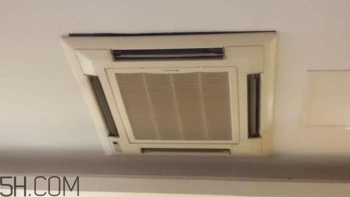 吸顶式空调家用好不好,吸顶式空调的优缺点