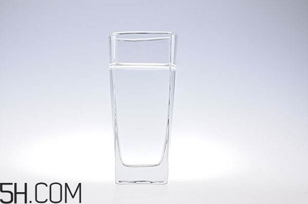 皮肤过敏该如何解决,敏感肌肤过敏怎么处理