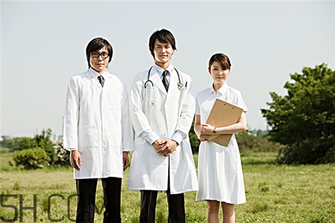 骨折做牵引怎么回事,骨折什么情况要做牵引