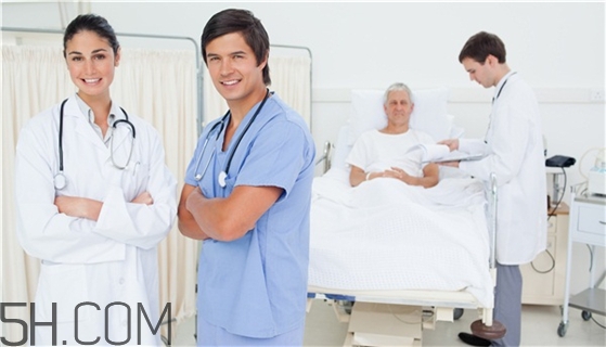 小腿骨折用钢板好还是钢钉好,骨折用钢板好还是钢钉好