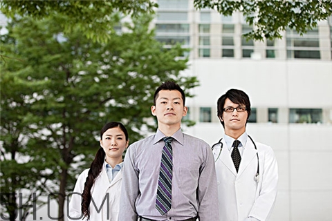 骨折和骨裂的区别,骨裂和骨折的区别在哪