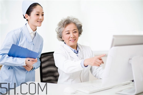 脚骨折了能吃鱼吗,大腿骨折能吃螃蟹吗
