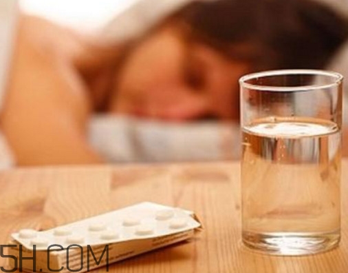 安眠药吃一片能叫醒吗?,1粒安眠药可以叫醒吗 安眠药吃一片能叫醒吗?,1粒安眠药可以叫醒吗