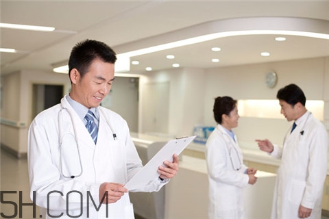 水痘什么时候传染性最强,水痘什么时期最容易传染 水痘什么时候传染性最强,水痘什么时期最容易传染