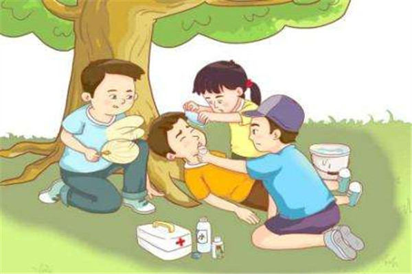 中暑的症状或体征包括哪些(中暑症状主要表现为) 中暑的症状或体征包括哪些(中暑症状主要表现为)