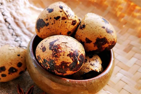 鹌鹑蛋可以放常温保存吗(鹌鹑蛋能常温保存吗)
