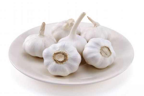 如何处理大蒜(如何处理大蒜才能获得尽量多的大蒜素)