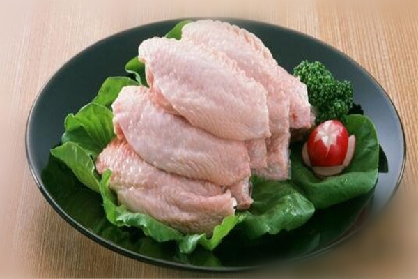 鸡翅的功效和作用(红烧鸡翅的功效和作用)